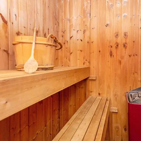 Lavish Holiday In With Sauna בית נופש רינגקובינג